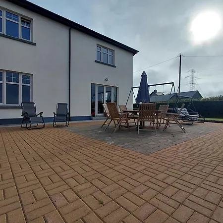 Hébergement de vacances Sleeps12-6Bed-3Bath-Freeparking-Limerick *